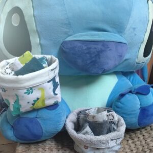 Kit naissance 1- panière, lingettes, mini gant, pare pipi